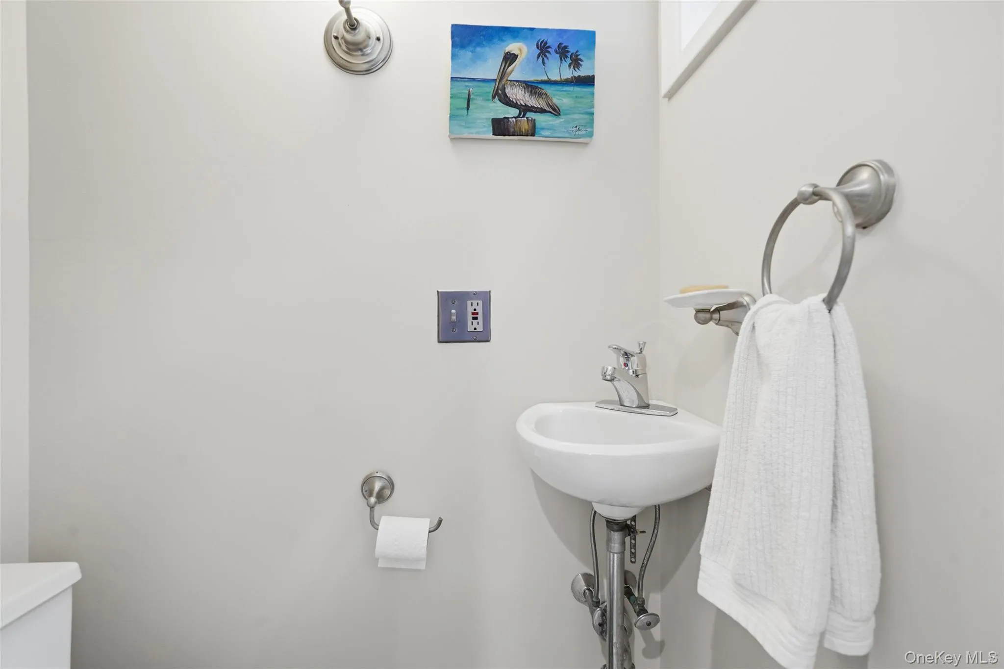 11 Upper Lakeshore Drive, Lewisboro, NY, 3 Bedrooms Bedrooms, 6 Rooms Rooms,2 BathroomsBathrooms,Residential,For Rent,Upper Lakeshore,0,KEY1011701 11 Upper Lakeshore Drive, Lewisboro, NY, 3 Bedrooms Bedrooms, 6 Rooms Rooms,2 BathroomsBathrooms,Residential,For Rent,Upper Lakeshore,0,KEY1011701