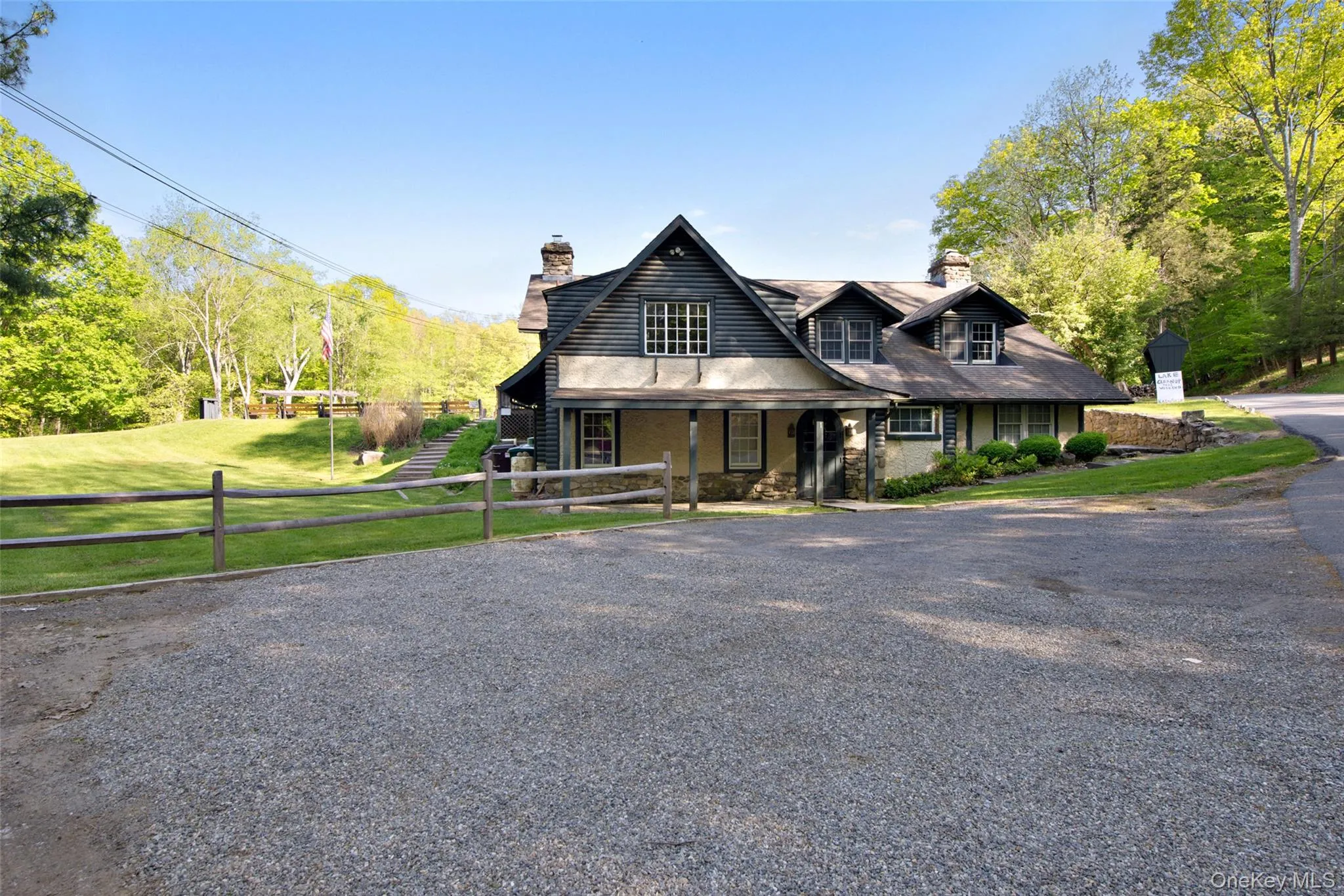 11 Upper Lakeshore Drive, Lewisboro, NY, 3 Bedrooms Bedrooms, 6 Rooms Rooms,2 BathroomsBathrooms,Residential,For Rent,Upper Lakeshore,0,KEY1011701 11 Upper Lakeshore Drive, Lewisboro, NY, 3 Bedrooms Bedrooms, 6 Rooms Rooms,2 BathroomsBathrooms,Residential,For Rent,Upper Lakeshore,0,KEY1011701