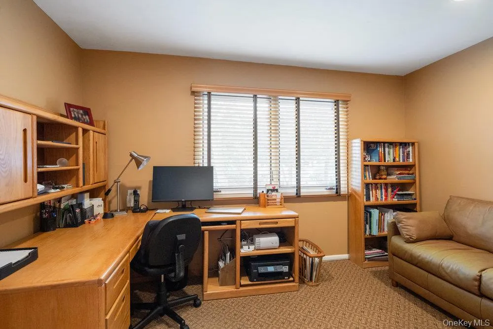 4 Newport Drive, Oyster Bay, NY, 4 Bedrooms Bedrooms, 10 Rooms Rooms,2 BathroomsBathrooms,Residential,For Rent,Newport,0,1011706 4 Newport Drive, Oyster Bay, NY, 4 Bedrooms Bedrooms, 10 Rooms Rooms,2 BathroomsBathrooms,Residential,For Rent,Newport,0,1011706