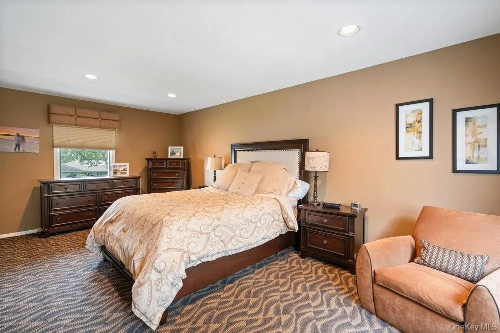 4 Newport Drive, Oyster Bay, NY, 4 Bedrooms Bedrooms, 10 Rooms Rooms,2 BathroomsBathrooms,Residential,For Rent,Newport,0,1011706 4 Newport Drive, Oyster Bay, NY, 4 Bedrooms Bedrooms, 10 Rooms Rooms,2 BathroomsBathrooms,Residential,For Rent,Newport,0,1011706