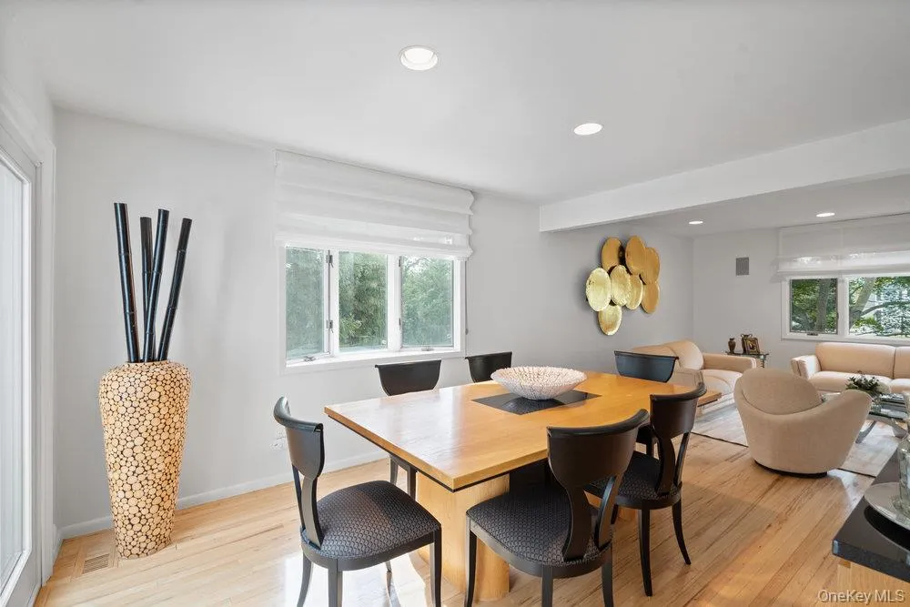 4 Newport Drive, Oyster Bay, NY, 4 Bedrooms Bedrooms, 10 Rooms Rooms,2 BathroomsBathrooms,Residential,For Rent,Newport,0,1011706 4 Newport Drive, Oyster Bay, NY, 4 Bedrooms Bedrooms, 10 Rooms Rooms,2 BathroomsBathrooms,Residential,For Rent,Newport,0,1011706
