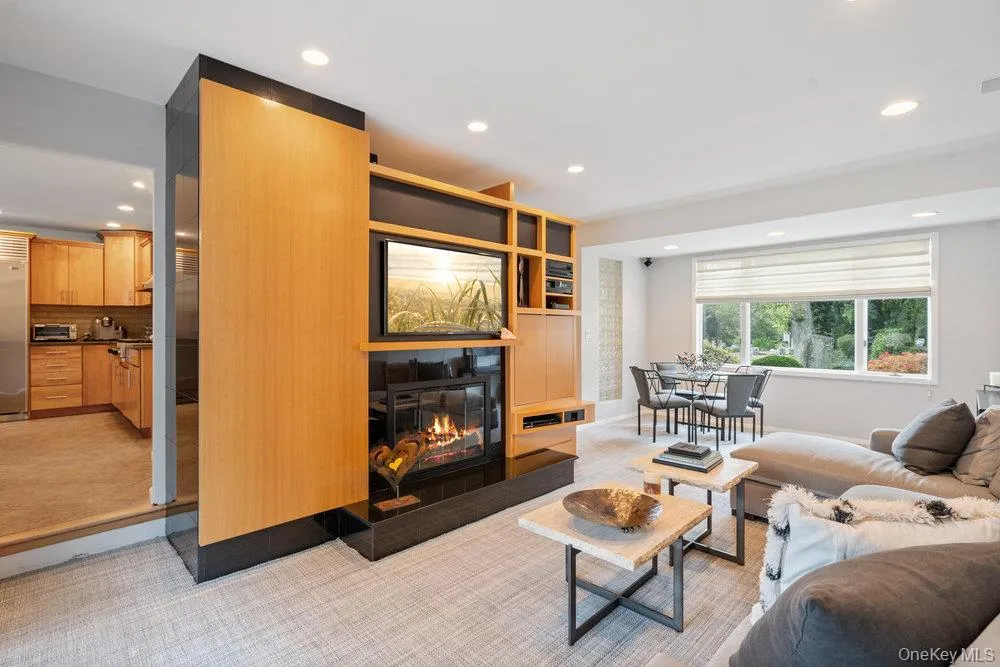 4 Newport Drive, Oyster Bay, NY, 4 Bedrooms Bedrooms, 10 Rooms Rooms,2 BathroomsBathrooms,Residential,For Rent,Newport,0,1011706 4 Newport Drive, Oyster Bay, NY, 4 Bedrooms Bedrooms, 10 Rooms Rooms,2 BathroomsBathrooms,Residential,For Rent,Newport,0,1011706