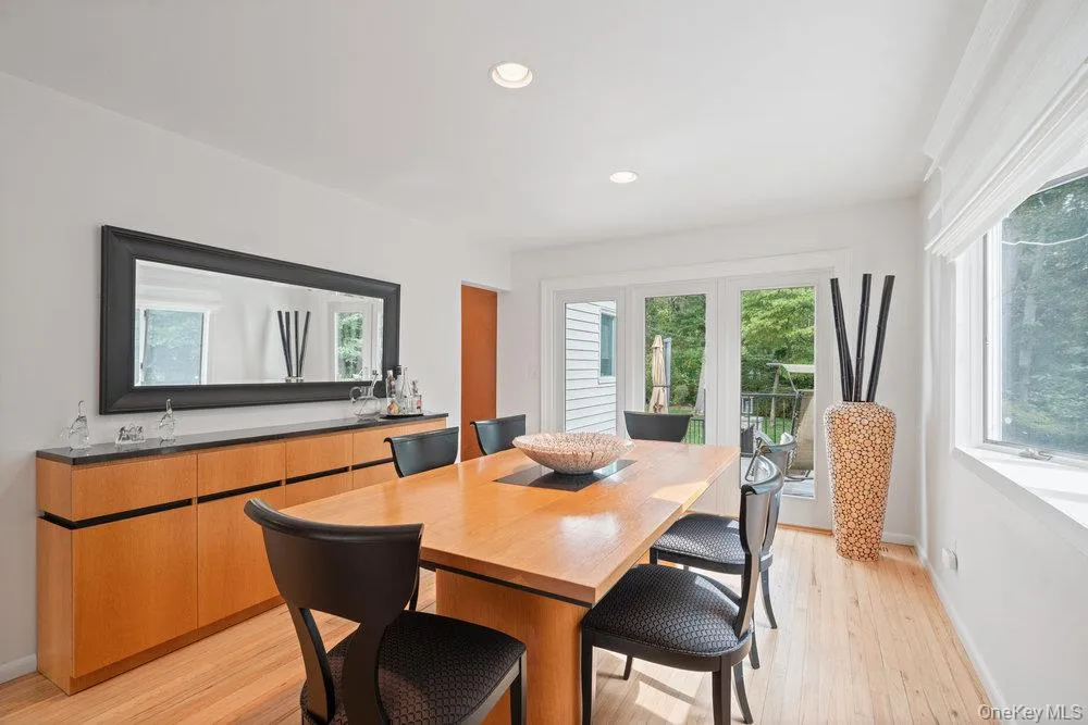 4 Newport Drive, Oyster Bay, NY, 4 Bedrooms Bedrooms, 10 Rooms Rooms,2 BathroomsBathrooms,Residential,For Rent,Newport,0,1011706 4 Newport Drive, Oyster Bay, NY, 4 Bedrooms Bedrooms, 10 Rooms Rooms,2 BathroomsBathrooms,Residential,For Rent,Newport,0,1011706