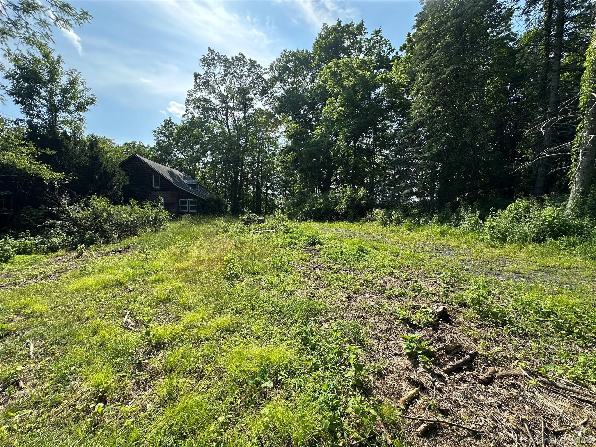 Beautiful location for a custom built home Beautiful location for a custom built home