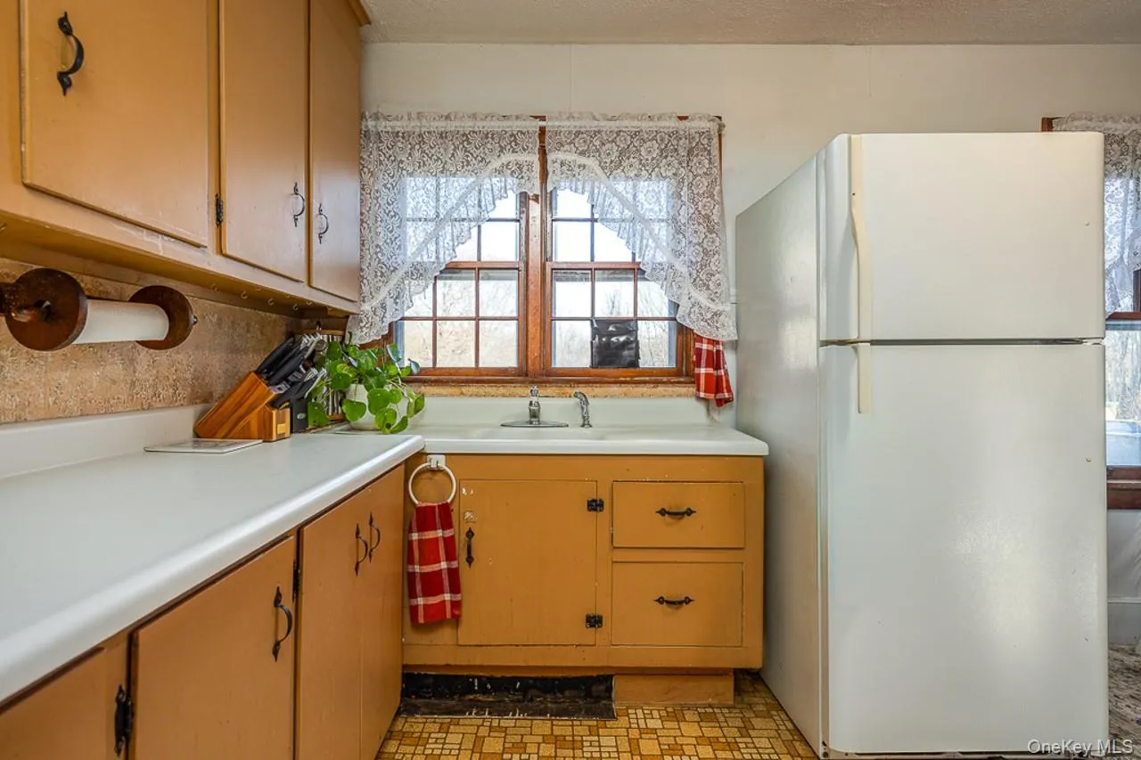 355 Fosler Road, Plattekill, NY, 4 Bedrooms Bedrooms, 10 Rooms Rooms,2 BathroomsBathrooms,Residential,For Rent,Fosler,0,1011709 355 Fosler Road, Plattekill, NY, 4 Bedrooms Bedrooms, 10 Rooms Rooms,2 BathroomsBathrooms,Residential,For Rent,Fosler,0,1011709