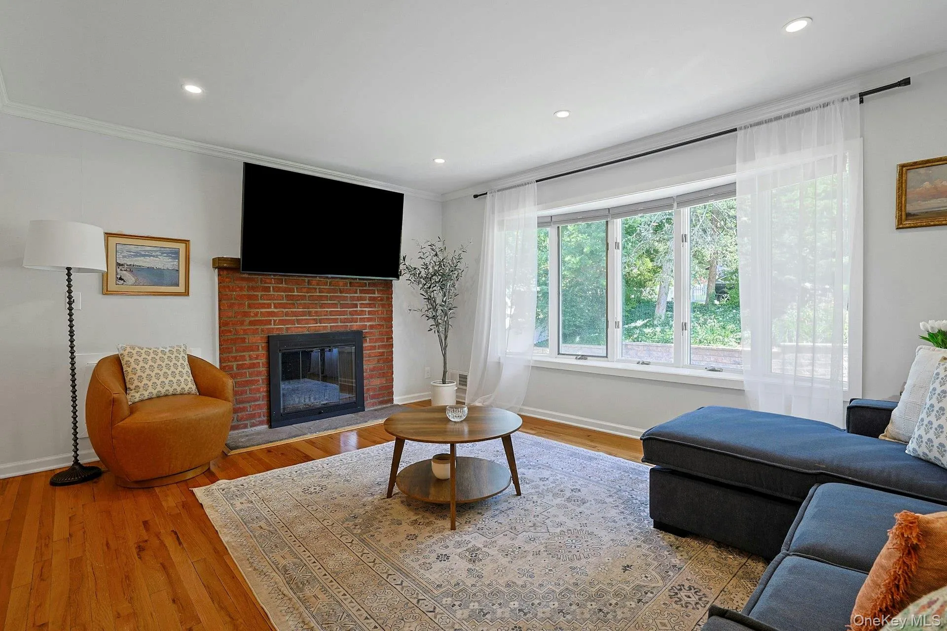 Living Room with fireplace. Living Room with fireplace.