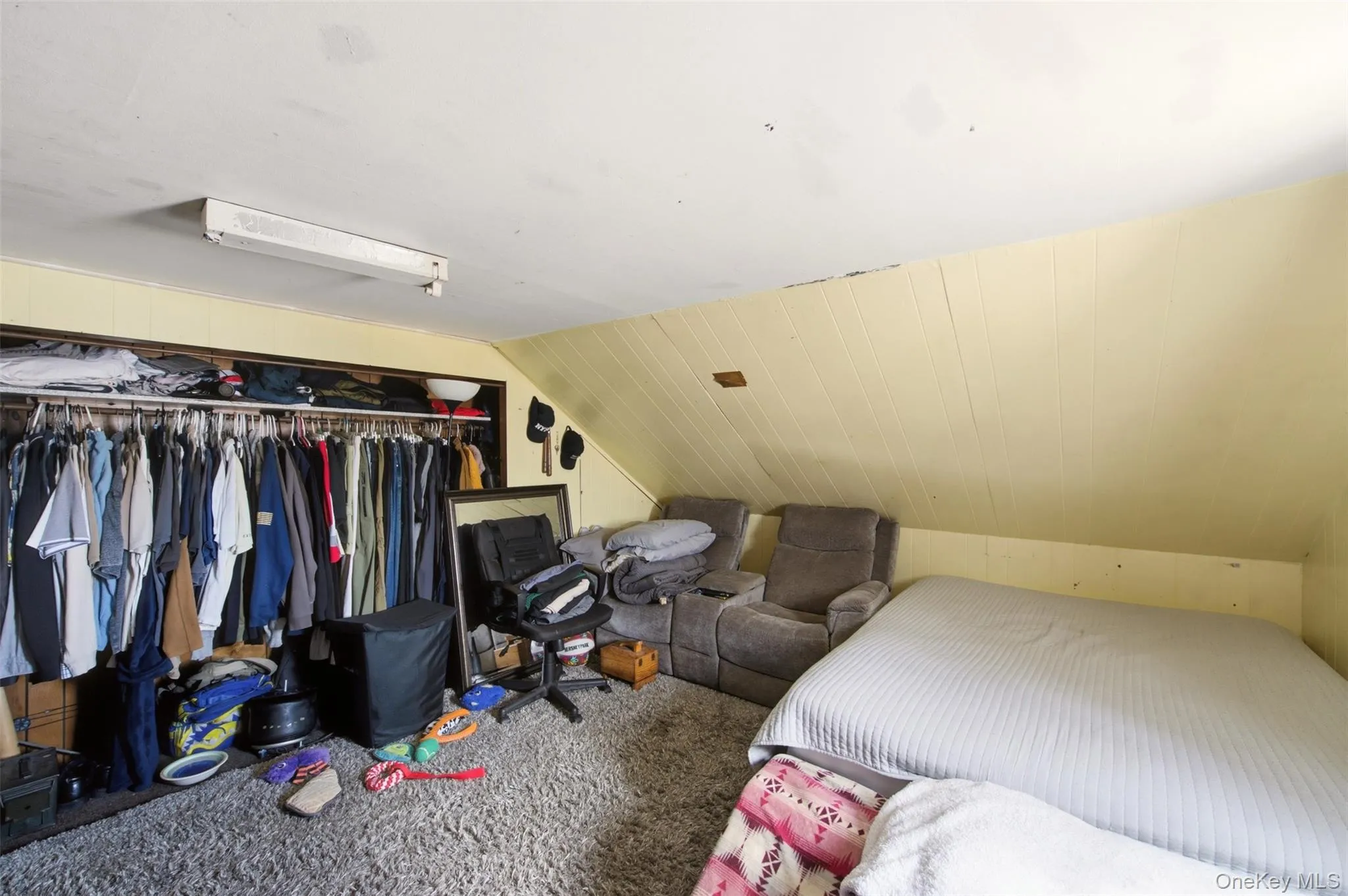 Second Floor Bedroom/Closet Second Floor Bedroom/Closet