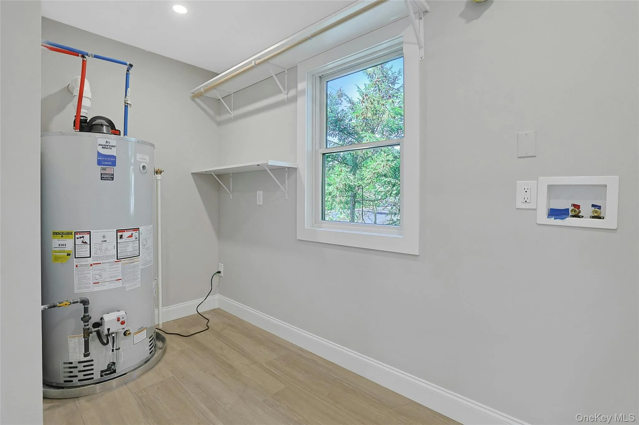 74 Beach Road, Stony Point, NY, 4 Bedrooms Bedrooms, 8 Rooms Rooms,3 BathroomsBathrooms,Residential,For Rent,Beach,0,KEY1011719 74 Beach Road, Stony Point, NY, 4 Bedrooms Bedrooms, 8 Rooms Rooms,3 BathroomsBathrooms,Residential,For Rent,Beach,0,KEY1011719