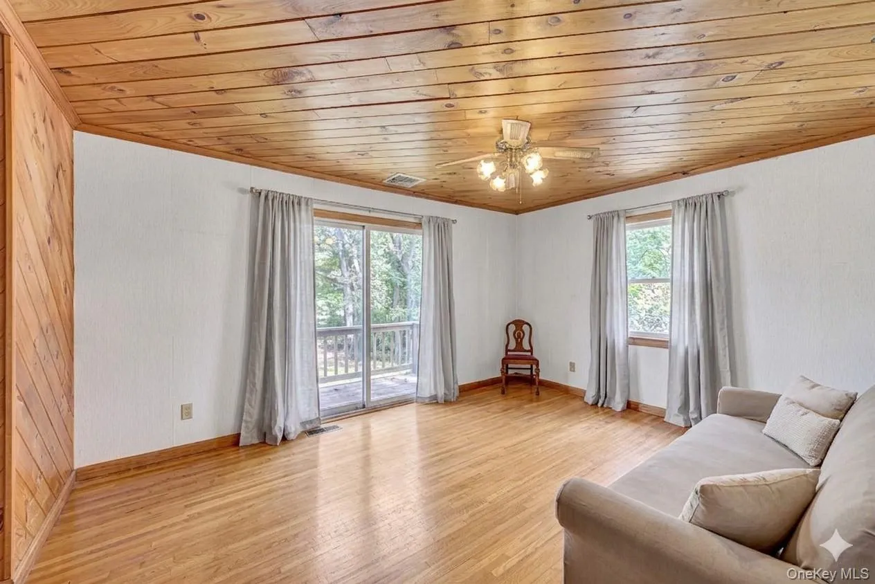 51 Virginia Street, Hempstead, NY, 5 Bedrooms Bedrooms, 9 Rooms Rooms,2 BathroomsBathrooms,Residential,For Rent,Virginia,0,1011721 51 Virginia Street, Hempstead, NY, 5 Bedrooms Bedrooms, 9 Rooms Rooms,2 BathroomsBathrooms,Residential,For Rent,Virginia,0,1011721