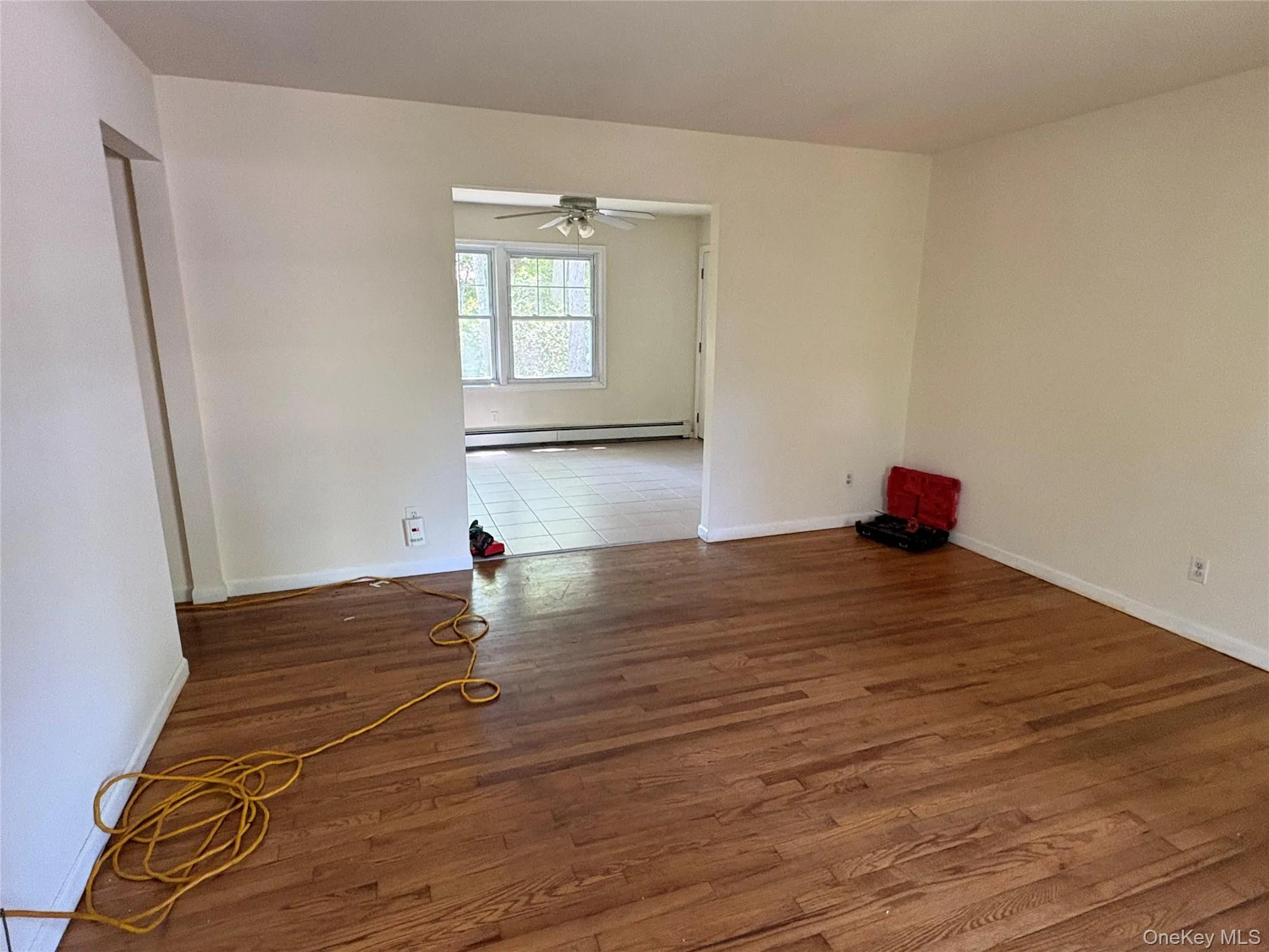 52 Neptune Avenue, Southampton, NY, 3 Bedrooms Bedrooms, 7 Rooms Rooms,1 BathroomBathrooms,Residential Lease,For Rent,Neptune,0,1011724 52 Neptune Avenue, Southampton, NY, 3 Bedrooms Bedrooms, 7 Rooms Rooms,1 BathroomBathrooms,Residential Lease,For Rent,Neptune,0,1011724
