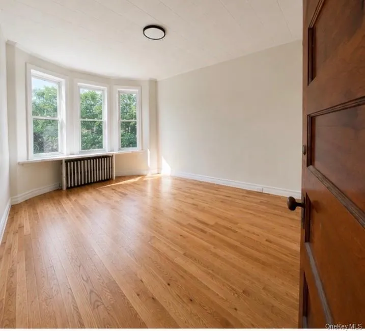 6088 67th Avenue, New York, NY, 3 Bedrooms Bedrooms, 6 Rooms Rooms,1 BathroomBathrooms,Residential Lease,For Rent,67th,0,1011727 6088 67th Avenue, New York, NY, 3 Bedrooms Bedrooms, 6 Rooms Rooms,1 BathroomBathrooms,Residential Lease,For Rent,67th,0,1011727