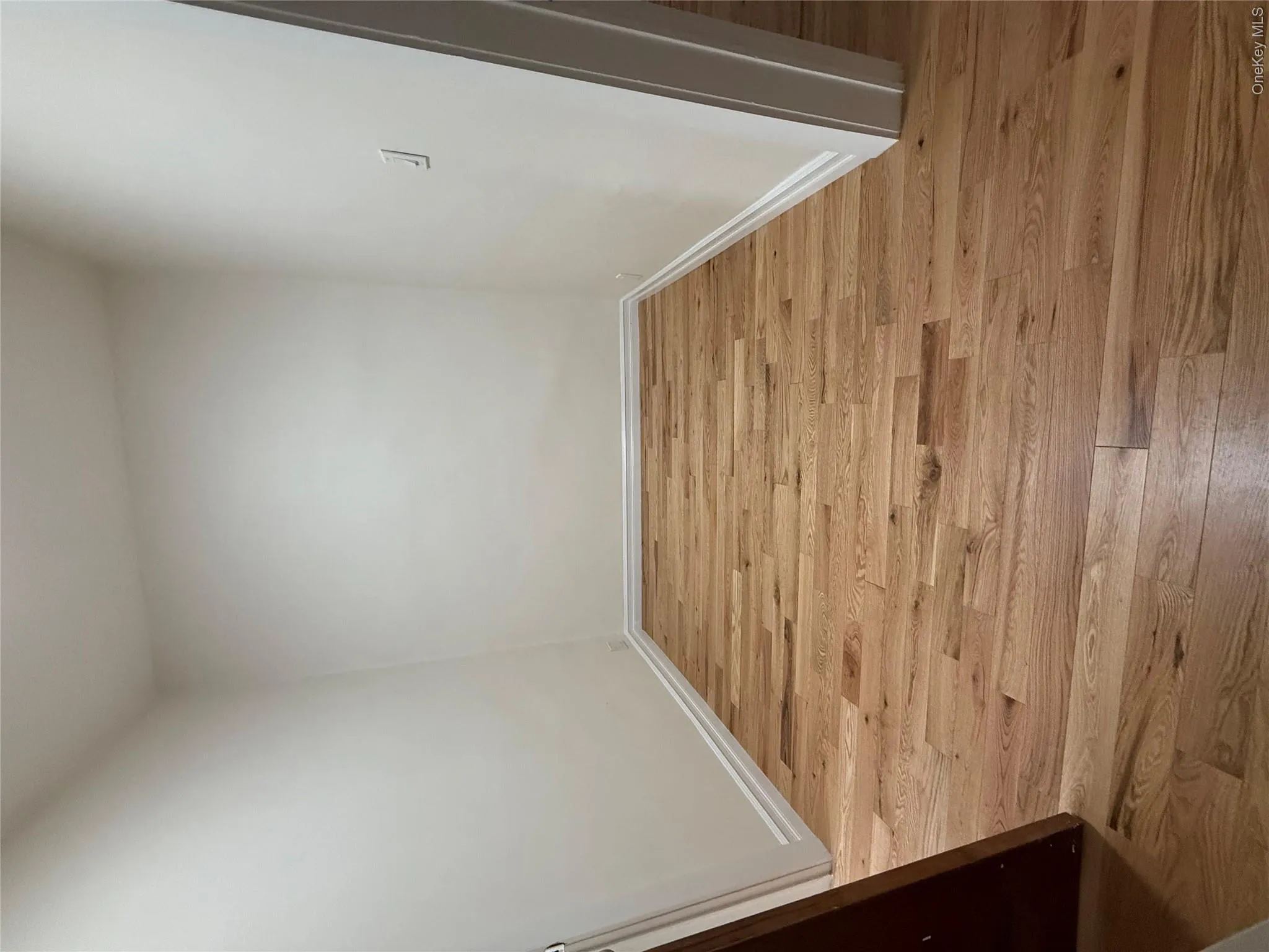 6088 67th Avenue, New York, NY, 3 Bedrooms Bedrooms, 6 Rooms Rooms,1 BathroomBathrooms,Residential Lease,For Rent,67th,0,1011727 6088 67th Avenue, New York, NY, 3 Bedrooms Bedrooms, 6 Rooms Rooms,1 BathroomBathrooms,Residential Lease,For Rent,67th,0,1011727