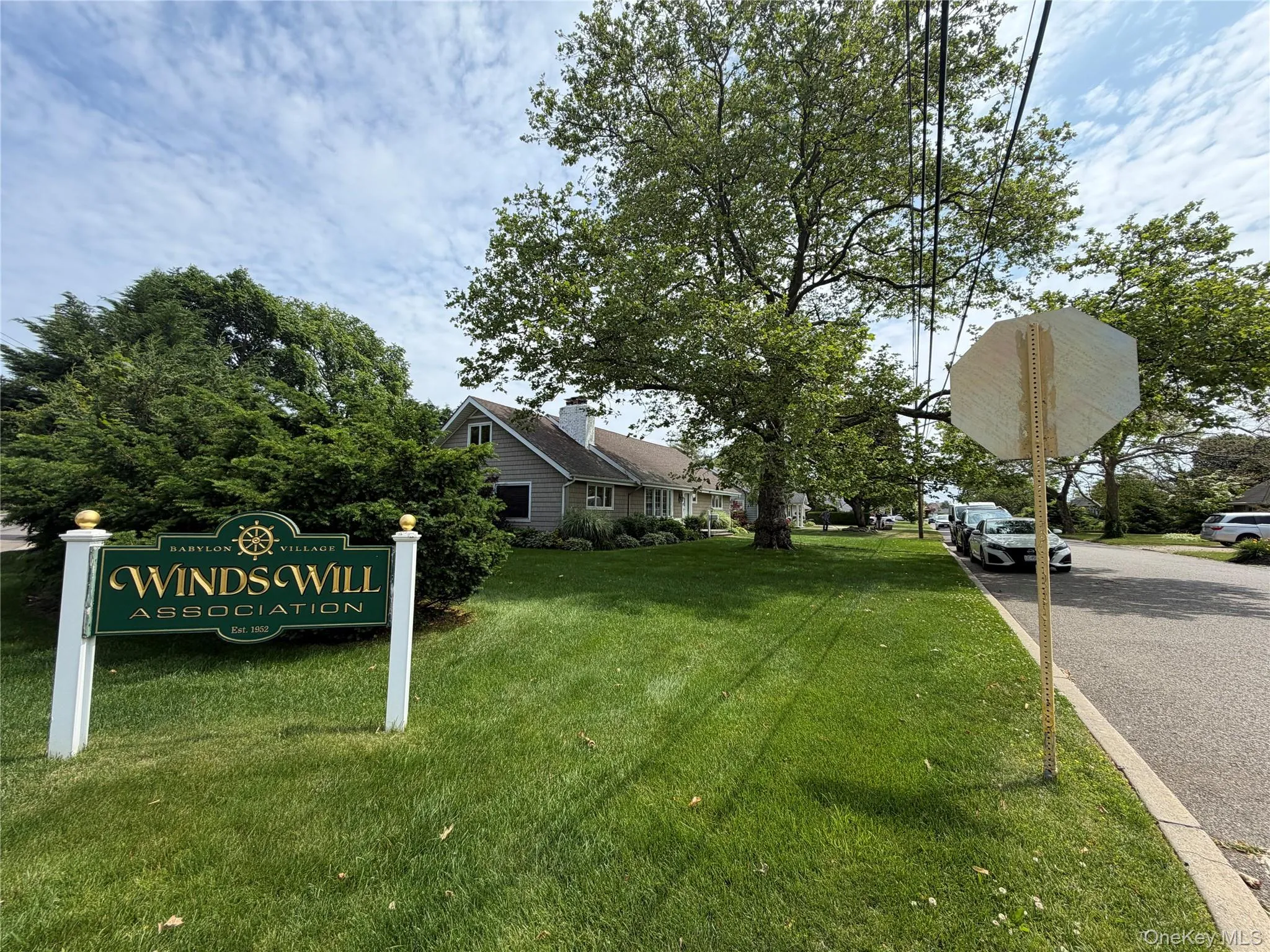 3 Deeringwood Lane, Babylon, NY, 3 Bedrooms Bedrooms, 11 Rooms Rooms,2 BathroomsBathrooms,Residential Lease,For Rent,Deeringwood,0,1011728 3 Deeringwood Lane, Babylon, NY, 3 Bedrooms Bedrooms, 11 Rooms Rooms,2 BathroomsBathrooms,Residential Lease,For Rent,Deeringwood,0,1011728
