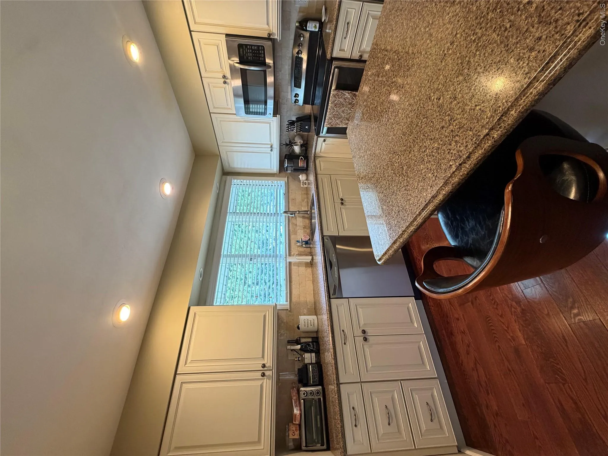 3 Deeringwood Lane, Babylon, NY, 3 Bedrooms Bedrooms, 11 Rooms Rooms,2 BathroomsBathrooms,Residential Lease,For Rent,Deeringwood,0,1011728 3 Deeringwood Lane, Babylon, NY, 3 Bedrooms Bedrooms, 11 Rooms Rooms,2 BathroomsBathrooms,Residential Lease,For Rent,Deeringwood,0,1011728