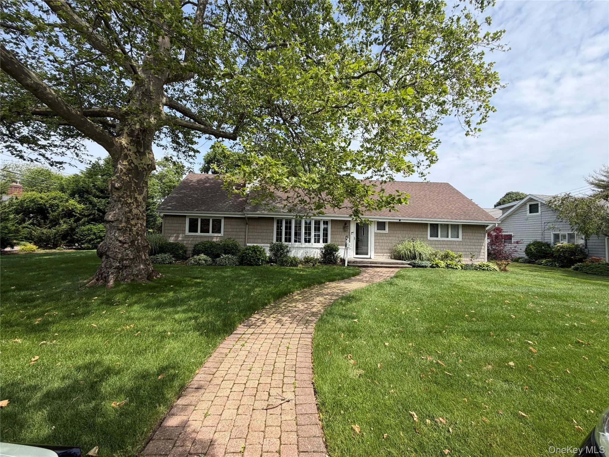 3 Deeringwood Lane, Babylon, NY, 3 Bedrooms Bedrooms, 11 Rooms Rooms,2 BathroomsBathrooms,Residential Lease,For Rent,Deeringwood,0,1011728 3 Deeringwood Lane, Babylon, NY, 3 Bedrooms Bedrooms, 11 Rooms Rooms,2 BathroomsBathrooms,Residential Lease,For Rent,Deeringwood,0,1011728