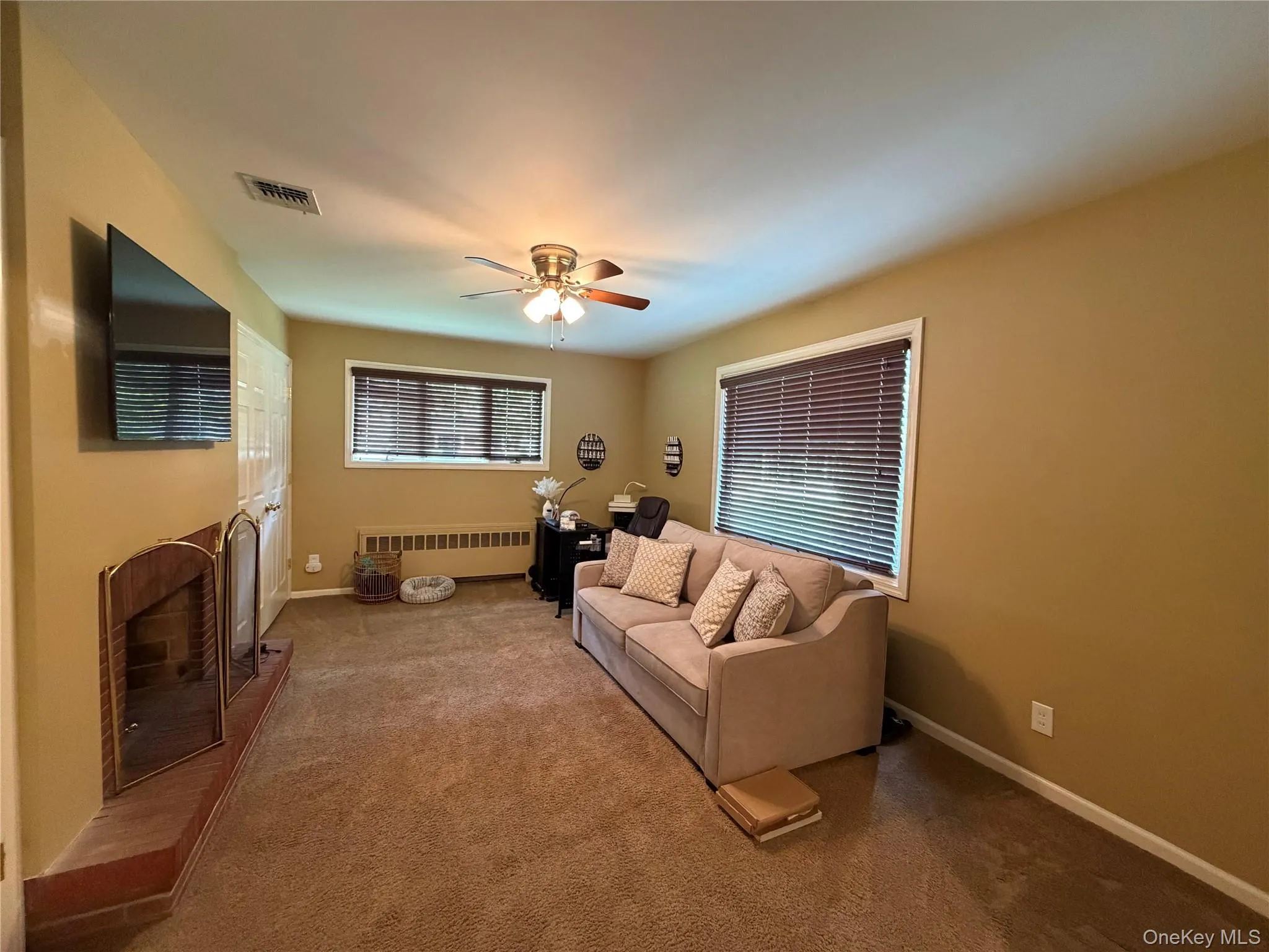 3 Deeringwood Lane, Babylon, NY, 3 Bedrooms Bedrooms, 11 Rooms Rooms,2 BathroomsBathrooms,Residential Lease,For Rent,Deeringwood,0,1011728 3 Deeringwood Lane, Babylon, NY, 3 Bedrooms Bedrooms, 11 Rooms Rooms,2 BathroomsBathrooms,Residential Lease,For Rent,Deeringwood,0,1011728