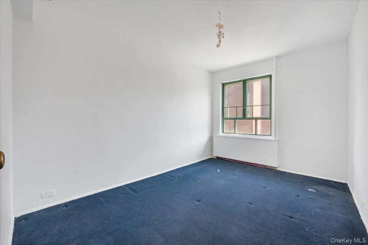 1700 Metropolitan Avenue, New York, NY, 2 Bedrooms Bedrooms, 5 Rooms Rooms,1 BathroomBathrooms,Residential,For Rent,Metropolitan,0,1011730 1700 Metropolitan Avenue, New York, NY, 2 Bedrooms Bedrooms, 5 Rooms Rooms,1 BathroomBathrooms,Residential,For Rent,Metropolitan,0,1011730