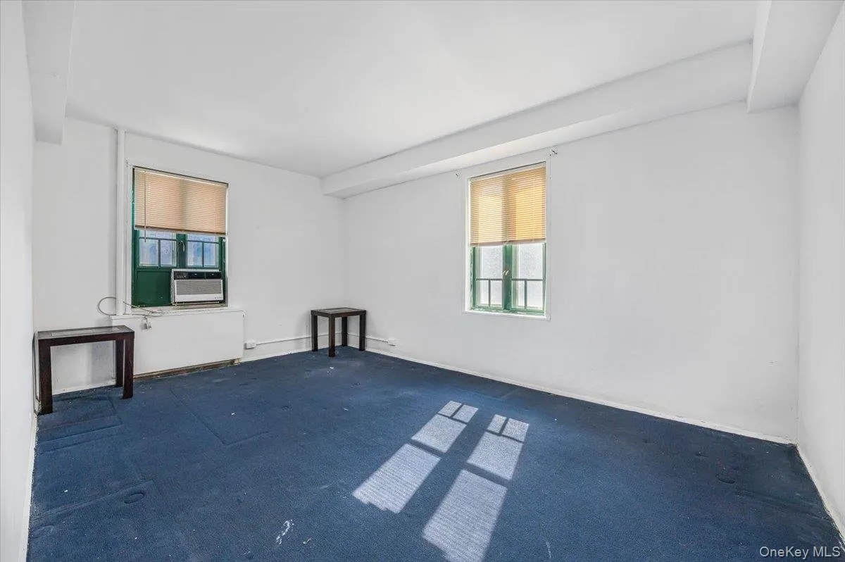 1700 Metropolitan Avenue, New York, NY, 2 Bedrooms Bedrooms, 5 Rooms Rooms,1 BathroomBathrooms,Residential,For Rent,Metropolitan,0,1011730 1700 Metropolitan Avenue, New York, NY, 2 Bedrooms Bedrooms, 5 Rooms Rooms,1 BathroomBathrooms,Residential,For Rent,Metropolitan,0,1011730