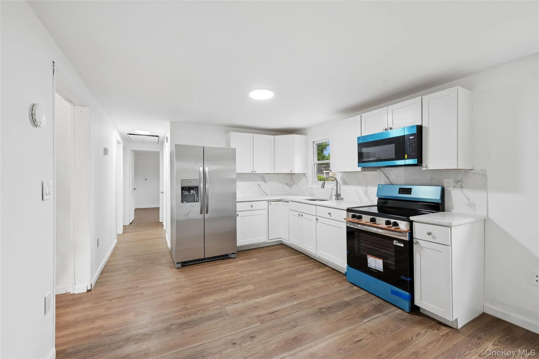 16 Arlington Avenue, Babylon, NY, 3 Bedrooms Bedrooms, 5 Rooms Rooms,1 BathroomBathrooms,Residential,For Rent,Arlington,0,KEY1011732 16 Arlington Avenue, Babylon, NY, 3 Bedrooms Bedrooms, 5 Rooms Rooms,1 BathroomBathrooms,Residential,For Rent,Arlington,0,KEY1011732