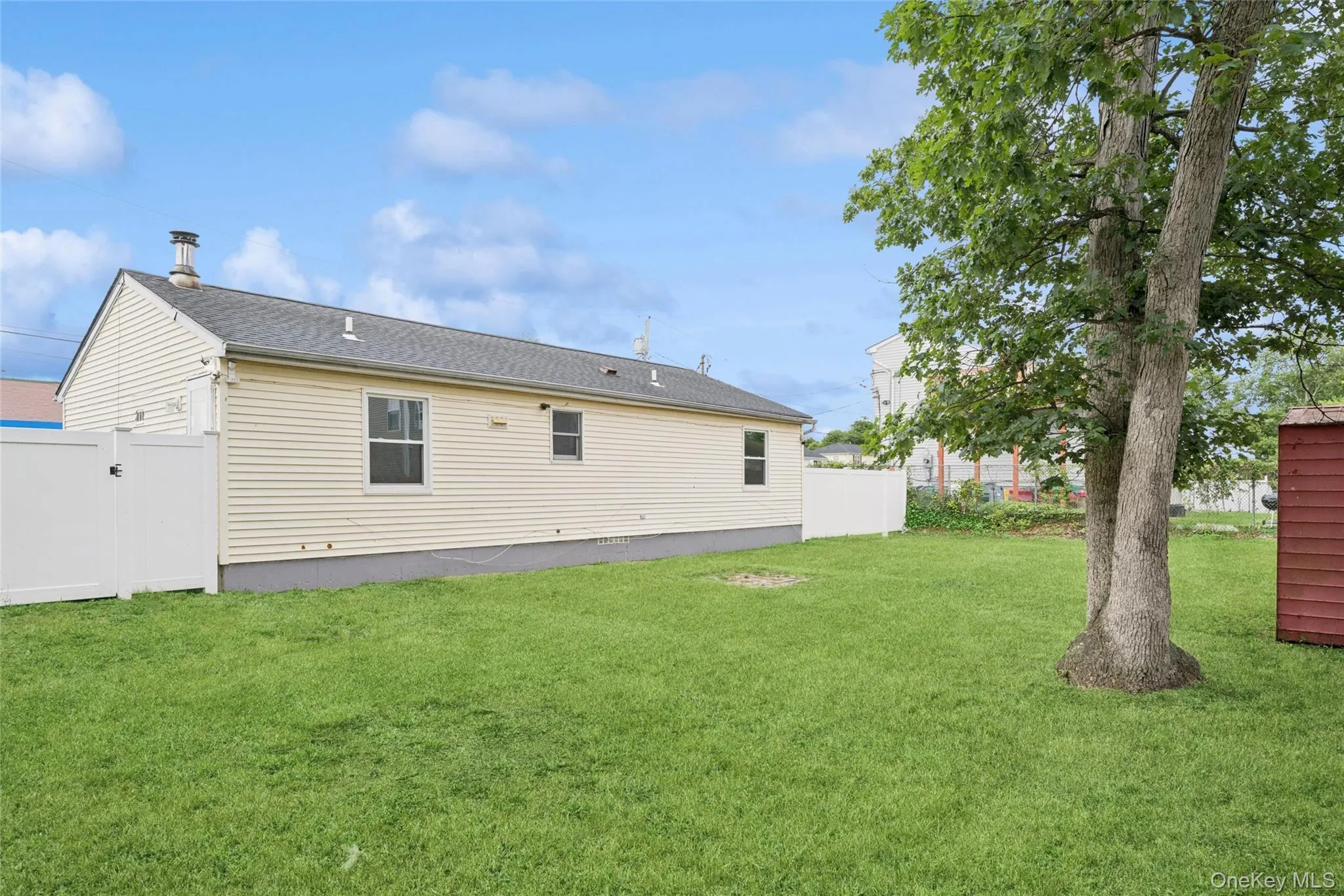 16 Arlington Avenue, Babylon, NY, 3 Bedrooms Bedrooms, 5 Rooms Rooms,1 BathroomBathrooms,Residential,For Rent,Arlington,0,KEY1011732 16 Arlington Avenue, Babylon, NY, 3 Bedrooms Bedrooms, 5 Rooms Rooms,1 BathroomBathrooms,Residential,For Rent,Arlington,0,KEY1011732