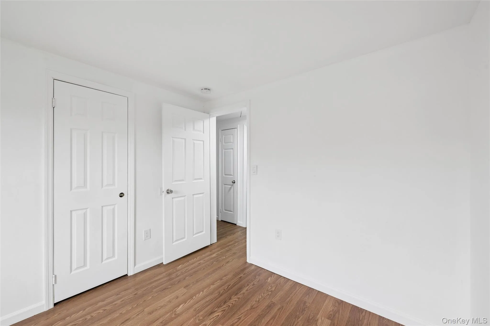 16 Arlington Avenue, Babylon, NY, 3 Bedrooms Bedrooms, 5 Rooms Rooms,1 BathroomBathrooms,Residential,For Rent,Arlington,0,KEY1011732 16 Arlington Avenue, Babylon, NY, 3 Bedrooms Bedrooms, 5 Rooms Rooms,1 BathroomBathrooms,Residential,For Rent,Arlington,0,KEY1011732