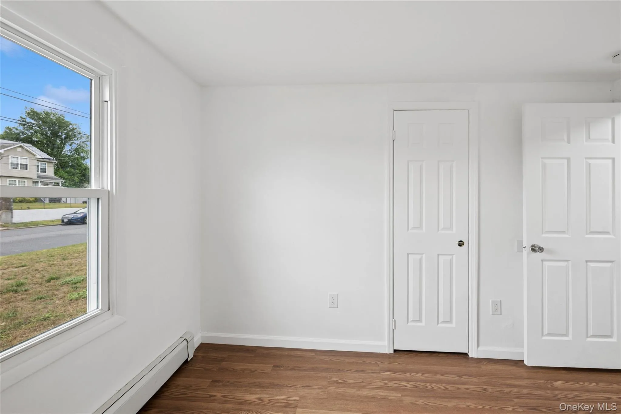 16 Arlington Avenue, Babylon, NY, 3 Bedrooms Bedrooms, 5 Rooms Rooms,1 BathroomBathrooms,Residential,For Rent,Arlington,0,KEY1011732 16 Arlington Avenue, Babylon, NY, 3 Bedrooms Bedrooms, 5 Rooms Rooms,1 BathroomBathrooms,Residential,For Rent,Arlington,0,KEY1011732