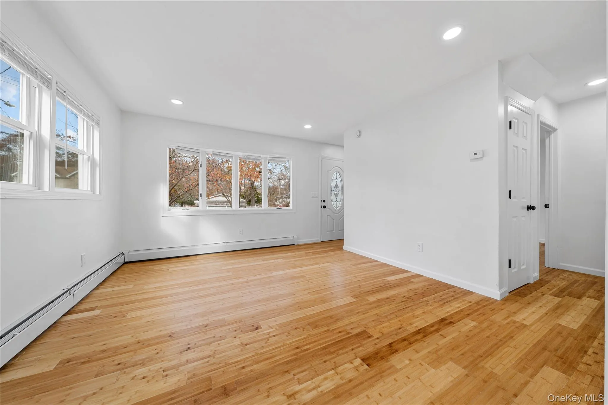 78 Carr Lane, Brookhaven, NY, 4 Bedrooms Bedrooms, 7 Rooms Rooms,1 BathroomBathrooms,Residential,For Rent,Carr,0,1011736 78 Carr Lane, Brookhaven, NY, 4 Bedrooms Bedrooms, 7 Rooms Rooms,1 BathroomBathrooms,Residential,For Rent,Carr,0,1011736