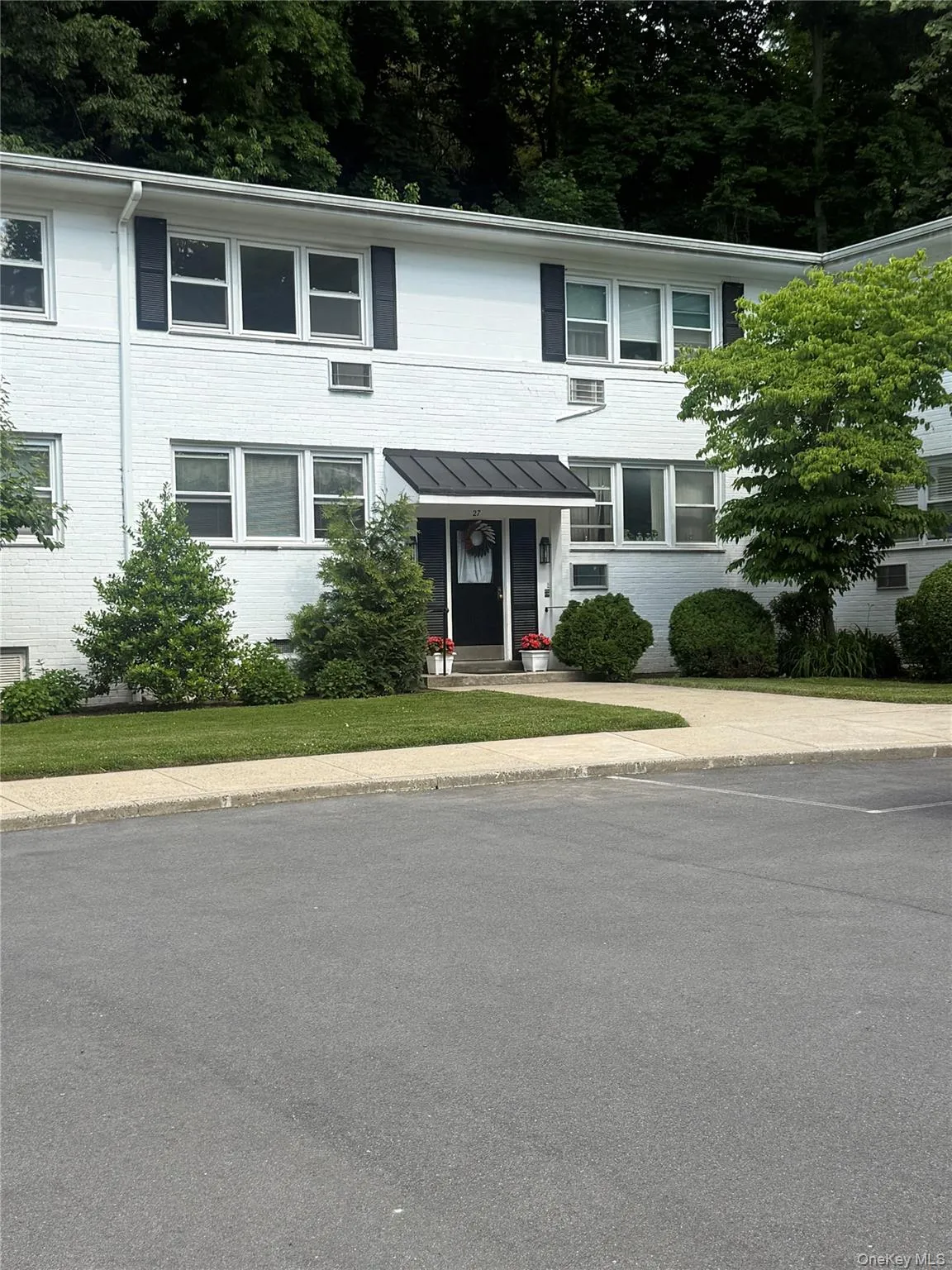 27 Avon Circle, Rye Town, NY, 2 Bedrooms Bedrooms, 5 Rooms Rooms,1 BathroomBathrooms,Residential,For Rent,Avon,0,1011738 27 Avon Circle, Rye Town, NY, 2 Bedrooms Bedrooms, 5 Rooms Rooms,1 BathroomBathrooms,Residential,For Rent,Avon,0,1011738
