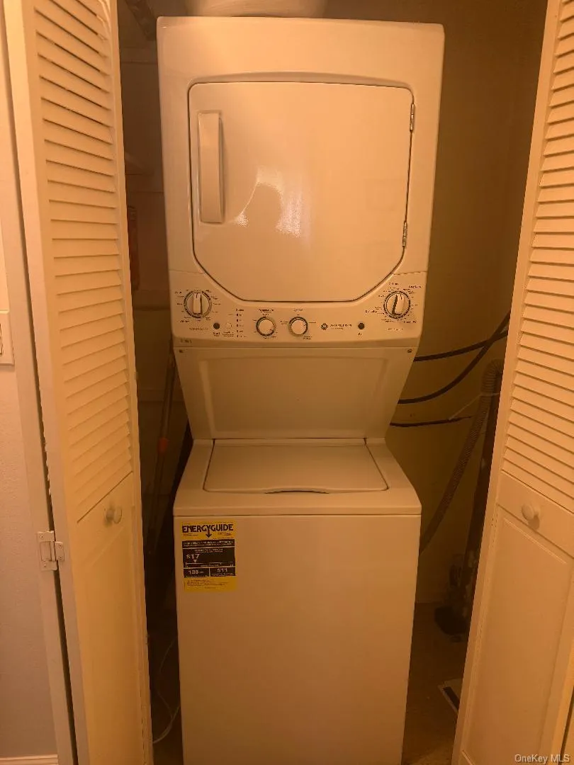 27 Avon Circle, Rye Town, NY, 2 Bedrooms Bedrooms, 5 Rooms Rooms,1 BathroomBathrooms,Residential,For Rent,Avon,0,1011738 27 Avon Circle, Rye Town, NY, 2 Bedrooms Bedrooms, 5 Rooms Rooms,1 BathroomBathrooms,Residential,For Rent,Avon,0,1011738