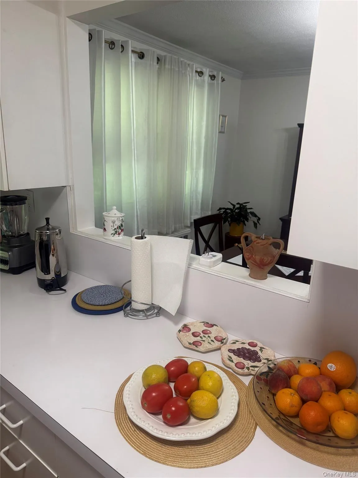 27 Avon Circle, Rye Town, NY, 2 Bedrooms Bedrooms, 5 Rooms Rooms,1 BathroomBathrooms,Residential,For Rent,Avon,0,1011738 27 Avon Circle, Rye Town, NY, 2 Bedrooms Bedrooms, 5 Rooms Rooms,1 BathroomBathrooms,Residential,For Rent,Avon,0,1011738
