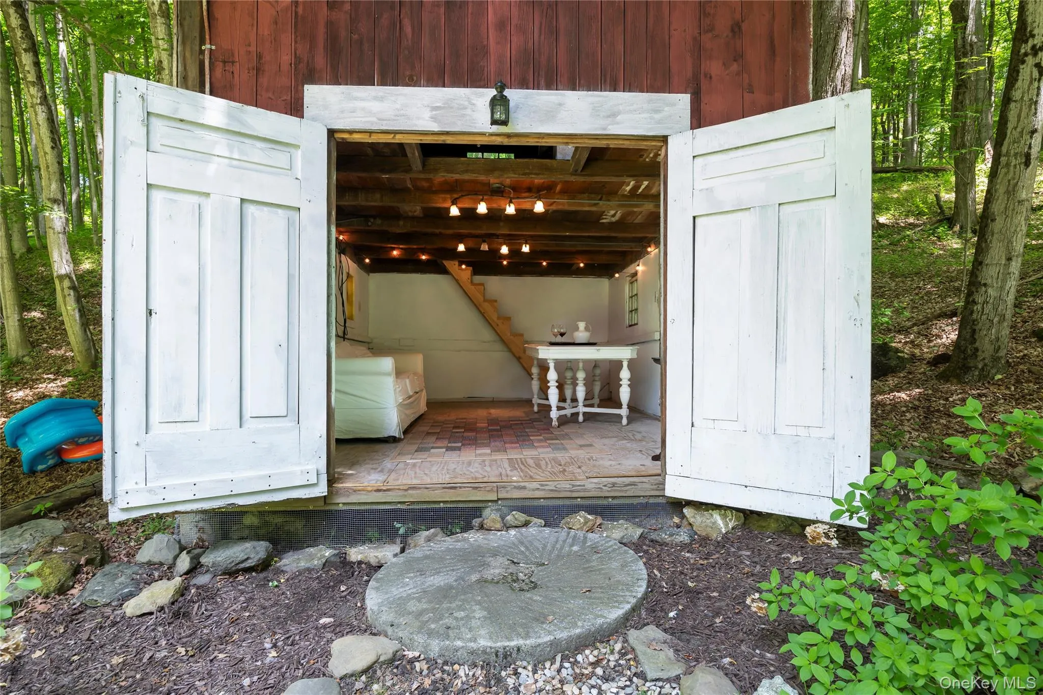 Party Barn Party Barn