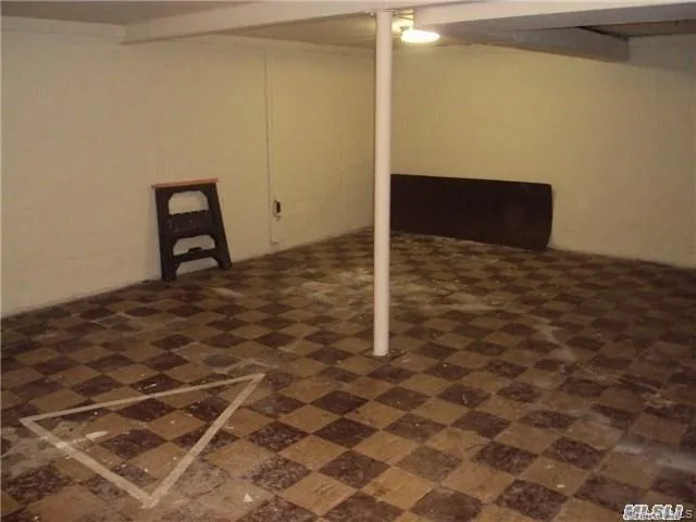 1034 Tulsa Street, Hempstead, NY, 5 Bedrooms Bedrooms, 8 Rooms Rooms,1 BathroomBathrooms,Residential,For Rent,Tulsa,0,KEY1011745 1034 Tulsa Street, Hempstead, NY, 5 Bedrooms Bedrooms, 8 Rooms Rooms,1 BathroomBathrooms,Residential,For Rent,Tulsa,0,KEY1011745
