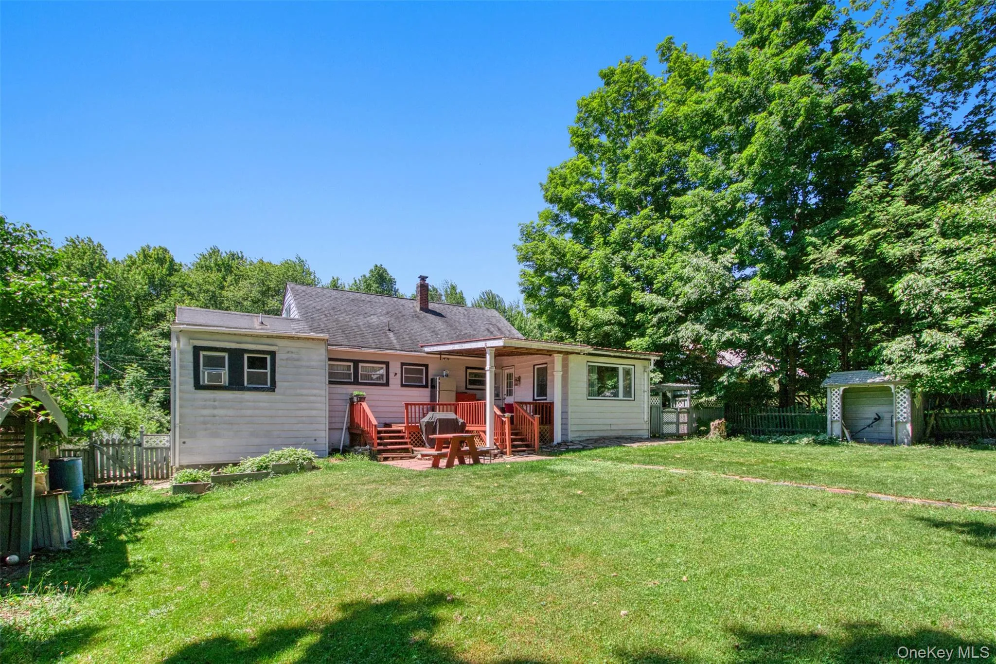 32 Mager Avenue, Liberty, NY, 3 Bedrooms Bedrooms, 7 Rooms Rooms,2 BathroomsBathrooms,Residential,For Rent,Mager,0,1011746 32 Mager Avenue, Liberty, NY, 3 Bedrooms Bedrooms, 7 Rooms Rooms,2 BathroomsBathrooms,Residential,For Rent,Mager,0,1011746