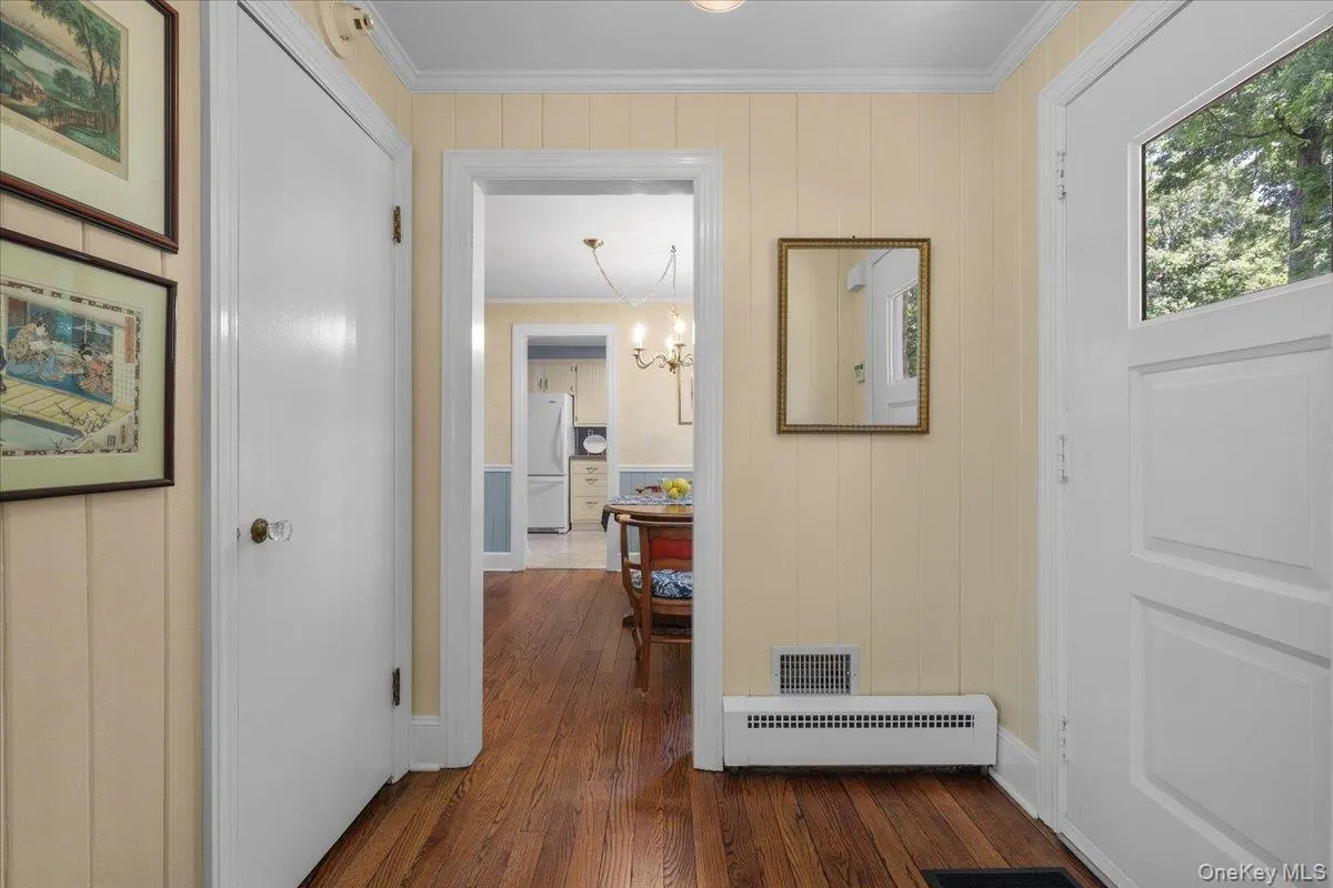 51 Laurel Drive, Mount Kisco, NY, 3 Bedrooms Bedrooms, 10 Rooms Rooms,2 BathroomsBathrooms,Residential,For Rent,Laurel,0,1011748 51 Laurel Drive, Mount Kisco, NY, 3 Bedrooms Bedrooms, 10 Rooms Rooms,2 BathroomsBathrooms,Residential,For Rent,Laurel,0,1011748