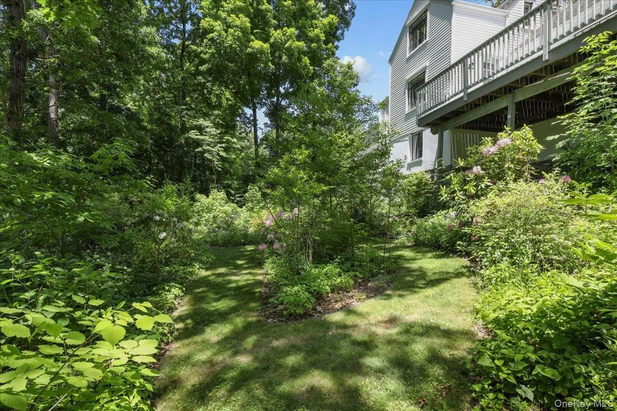 51 Laurel Drive, Mount Kisco, NY, 3 Bedrooms Bedrooms, 10 Rooms Rooms,2 BathroomsBathrooms,Residential,For Rent,Laurel,0,1011748 51 Laurel Drive, Mount Kisco, NY, 3 Bedrooms Bedrooms, 10 Rooms Rooms,2 BathroomsBathrooms,Residential,For Rent,Laurel,0,1011748