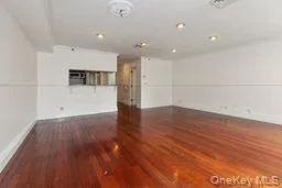 100 cuttermill Road, North Hempstead, NY, 2 Bedrooms Bedrooms, 5 Rooms Rooms,2 BathroomsBathrooms,Residential Lease,For Rent,cuttermill,0,1011751 100 cuttermill Road, North Hempstead, NY, 2 Bedrooms Bedrooms, 5 Rooms Rooms,2 BathroomsBathrooms,Residential Lease,For Rent,cuttermill,0,1011751