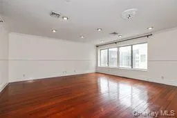 100 cuttermill Road, North Hempstead, NY, 2 Bedrooms Bedrooms, 5 Rooms Rooms,2 BathroomsBathrooms,Residential Lease,For Rent,cuttermill,0,1011751 100 cuttermill Road, North Hempstead, NY, 2 Bedrooms Bedrooms, 5 Rooms Rooms,2 BathroomsBathrooms,Residential Lease,For Rent,cuttermill,0,1011751