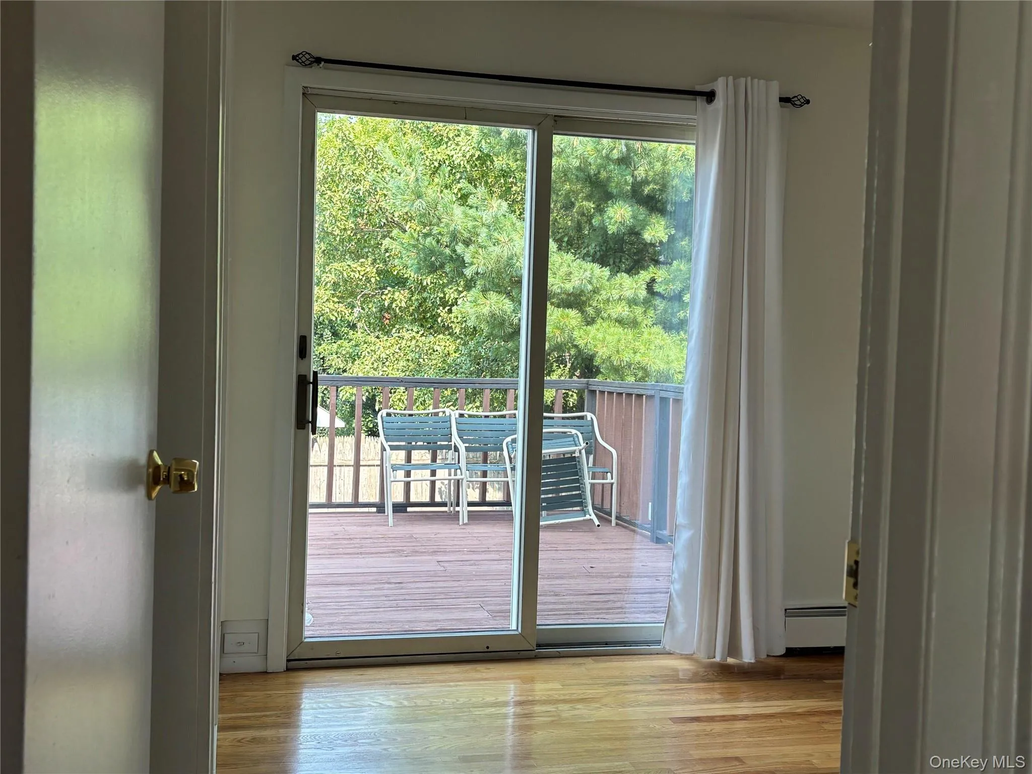 8 Locust Street, Oyster Bay, NY, 4 Bedrooms Bedrooms, 7 Rooms Rooms,2 BathroomsBathrooms,Residential Lease,For Rent,Locust,0,1011753 8 Locust Street, Oyster Bay, NY, 4 Bedrooms Bedrooms, 7 Rooms Rooms,2 BathroomsBathrooms,Residential Lease,For Rent,Locust,0,1011753
