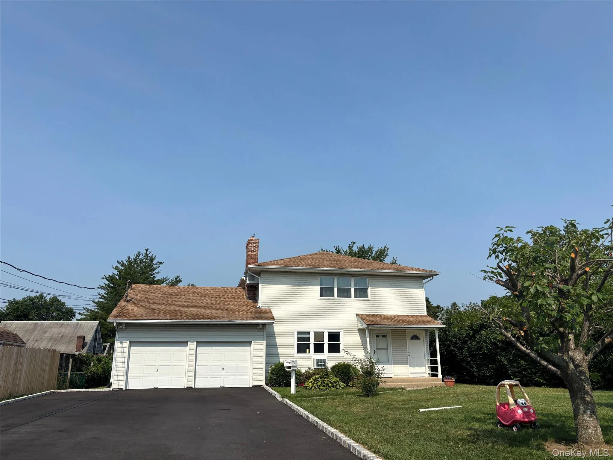 8 Locust Street, Oyster Bay, NY, 4 Bedrooms Bedrooms, 7 Rooms Rooms,2 BathroomsBathrooms,Residential Lease,For Rent,Locust,0,1011753 8 Locust Street, Oyster Bay, NY, 4 Bedrooms Bedrooms, 7 Rooms Rooms,2 BathroomsBathrooms,Residential Lease,For Rent,Locust,0,1011753