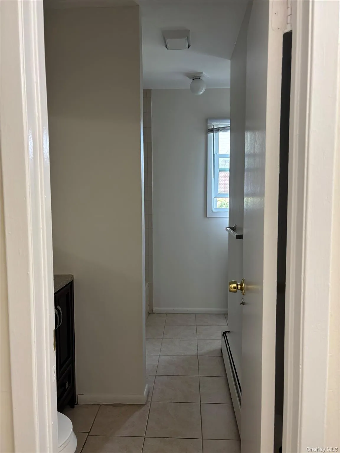 8 Locust Street, Oyster Bay, NY, 4 Bedrooms Bedrooms, 7 Rooms Rooms,2 BathroomsBathrooms,Residential Lease,For Rent,Locust,0,1011753 8 Locust Street, Oyster Bay, NY, 4 Bedrooms Bedrooms, 7 Rooms Rooms,2 BathroomsBathrooms,Residential Lease,For Rent,Locust,0,1011753