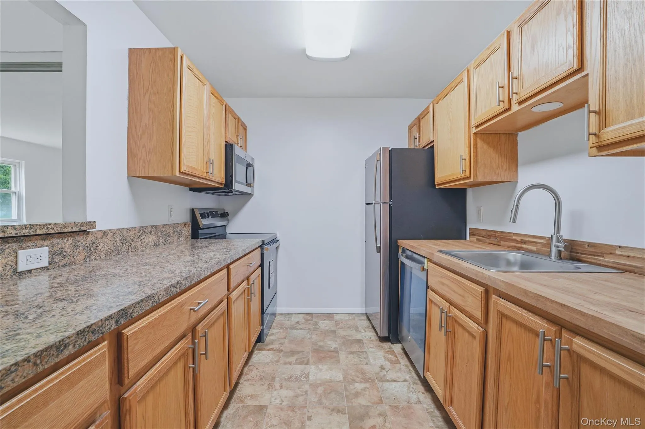 19 White Gate Road, Wappinger, NY, 1 Bedroom Bedrooms, 1 Room Rooms,1 BathroomBathrooms,Residential,For Rent,White Gate,0,1011757 19 White Gate Road, Wappinger, NY, 1 Bedroom Bedrooms, 1 Room Rooms,1 BathroomBathrooms,Residential,For Rent,White Gate,0,1011757