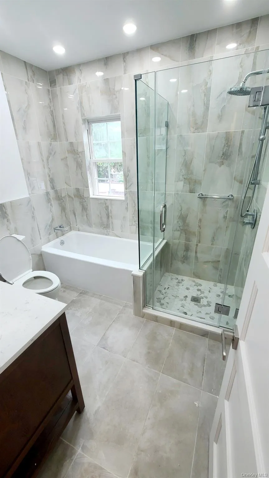 85-40 68th Avenue, New York, NY, 3 Bedrooms Bedrooms, 5 Rooms Rooms,2 BathroomsBathrooms,Residential Lease,For Rent,68th,0,1011759 85-40 68th Avenue, New York, NY, 3 Bedrooms Bedrooms, 5 Rooms Rooms,2 BathroomsBathrooms,Residential Lease,For Rent,68th,0,1011759