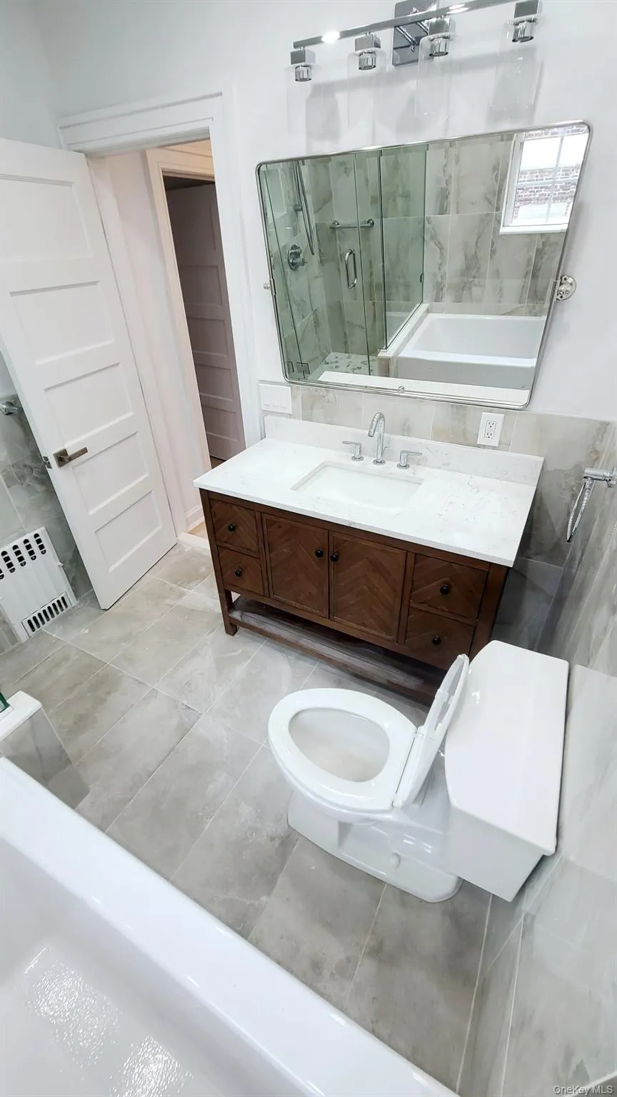 85-40 68th Avenue, New York, NY, 3 Bedrooms Bedrooms, 5 Rooms Rooms,2 BathroomsBathrooms,Residential Lease,For Rent,68th,0,1011759 85-40 68th Avenue, New York, NY, 3 Bedrooms Bedrooms, 5 Rooms Rooms,2 BathroomsBathrooms,Residential Lease,For Rent,68th,0,1011759