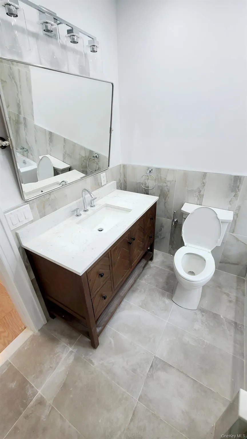 85-40 68th Avenue, New York, NY, 3 Bedrooms Bedrooms, 5 Rooms Rooms,2 BathroomsBathrooms,Residential Lease,For Rent,68th,0,1011759 85-40 68th Avenue, New York, NY, 3 Bedrooms Bedrooms, 5 Rooms Rooms,2 BathroomsBathrooms,Residential Lease,For Rent,68th,0,1011759