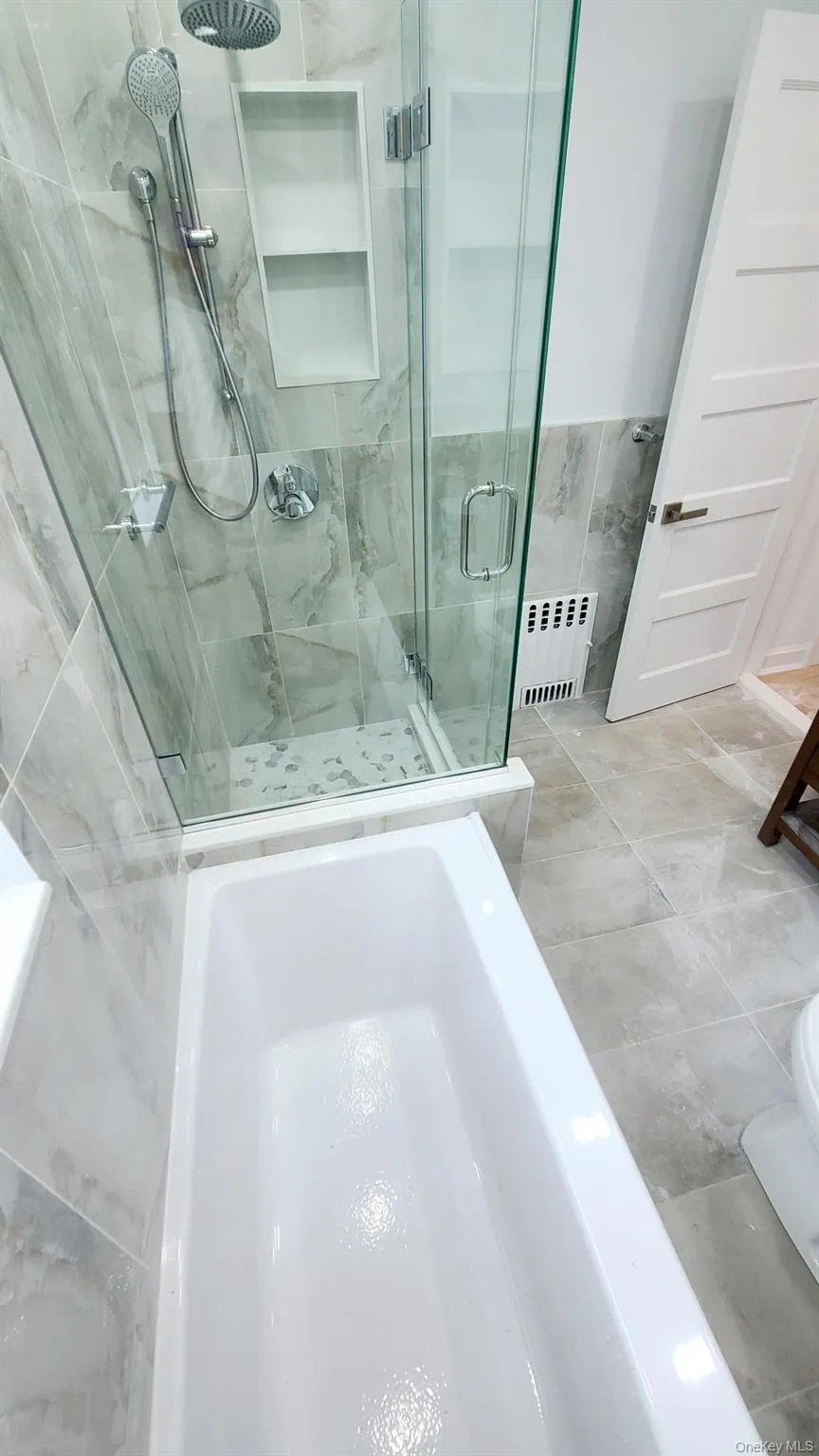 85-40 68th Avenue, New York, NY, 3 Bedrooms Bedrooms, 5 Rooms Rooms,2 BathroomsBathrooms,Residential Lease,For Rent,68th,0,1011759 85-40 68th Avenue, New York, NY, 3 Bedrooms Bedrooms, 5 Rooms Rooms,2 BathroomsBathrooms,Residential Lease,For Rent,68th,0,1011759