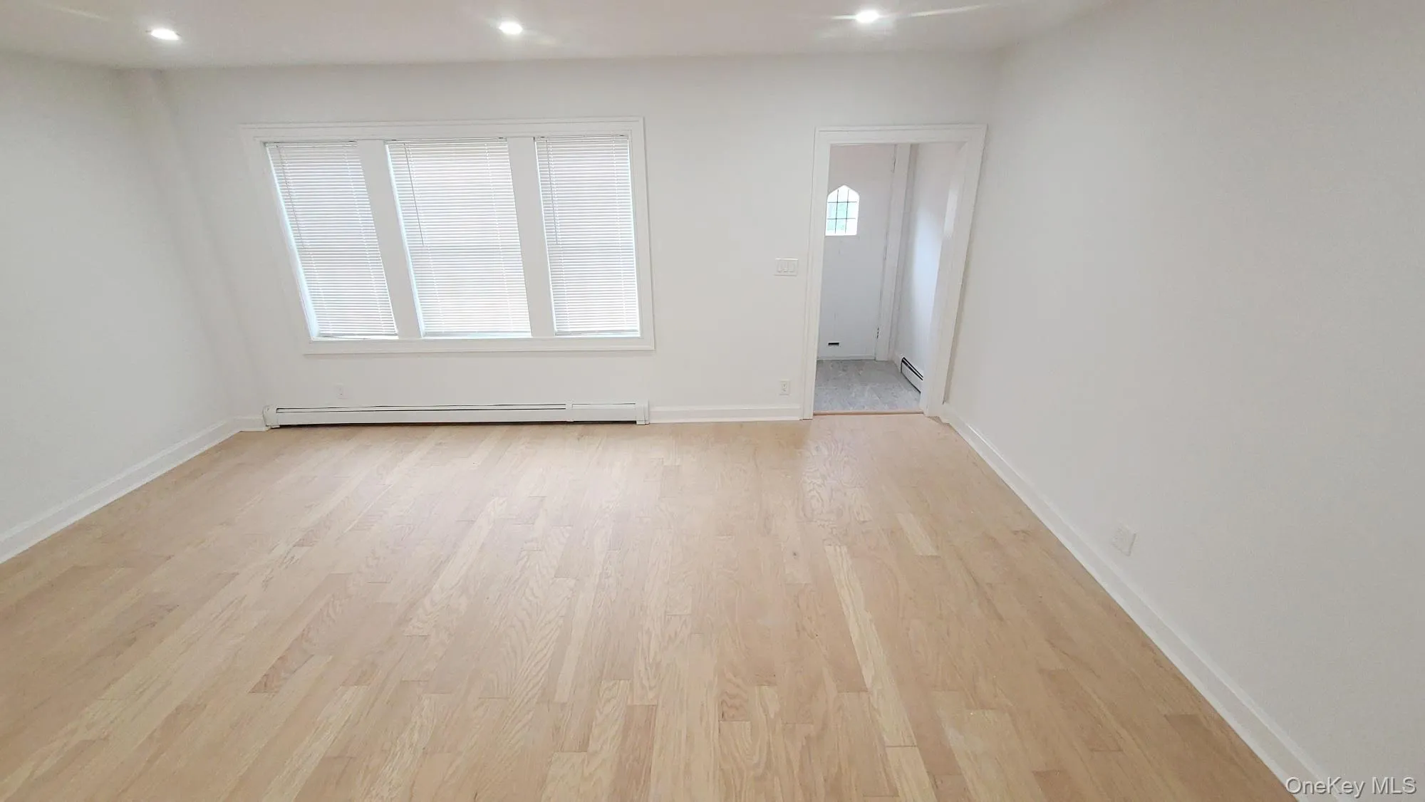85-40 68th Avenue, New York, NY, 3 Bedrooms Bedrooms, 5 Rooms Rooms,2 BathroomsBathrooms,Residential Lease,For Rent,68th,0,1011759 85-40 68th Avenue, New York, NY, 3 Bedrooms Bedrooms, 5 Rooms Rooms,2 BathroomsBathrooms,Residential Lease,For Rent,68th,0,1011759