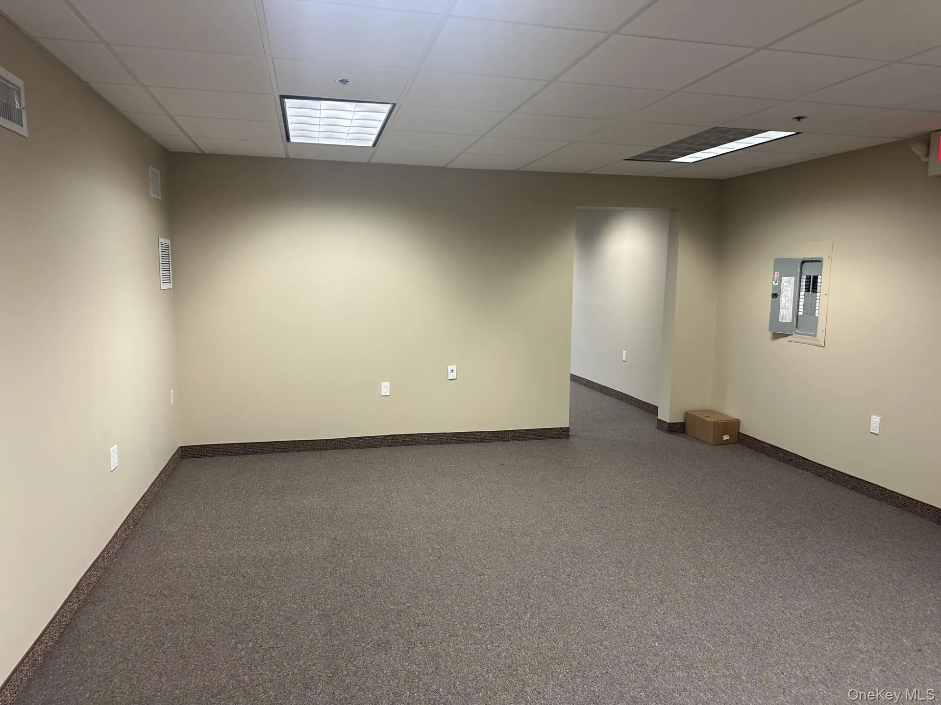 234 West Jericho Turnpike, Huntington, NY, ,Commercial Lease,For Rent,Turnpike,0,1011760 234 West Jericho Turnpike, Huntington, NY, ,Commercial Lease,For Rent,Turnpike,0,1011760