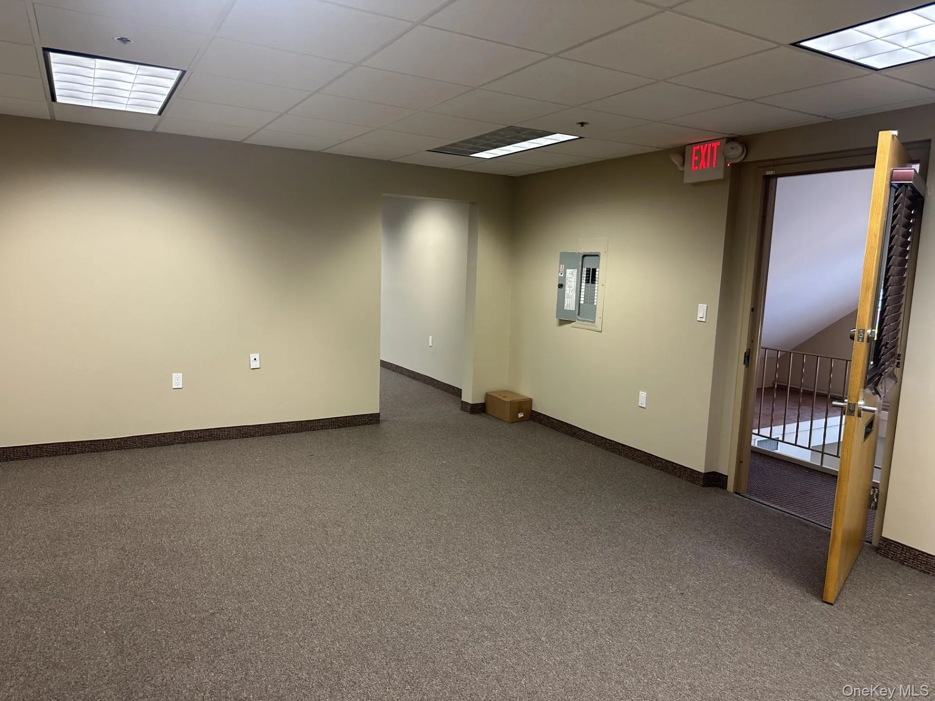 234 West Jericho Turnpike, Huntington, NY, ,Commercial Lease,For Rent,Turnpike,0,1011760 234 West Jericho Turnpike, Huntington, NY, ,Commercial Lease,For Rent,Turnpike,0,1011760