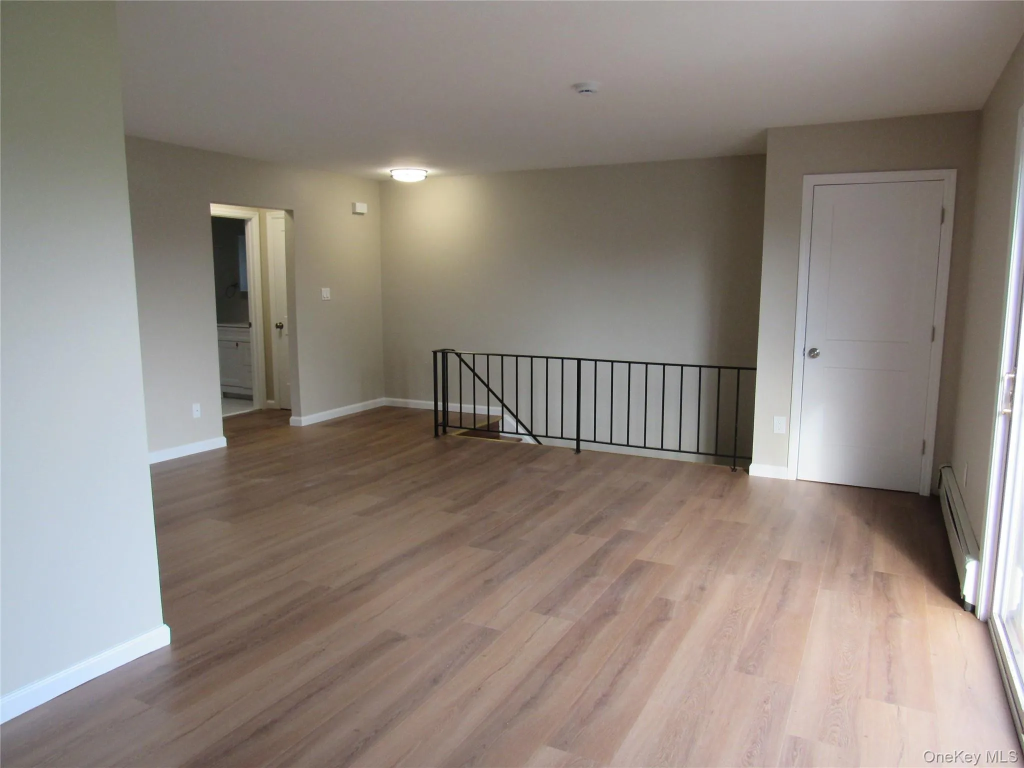 2 Fortune Road, Middletown, NY, 1 Bedroom Bedrooms, 3 Rooms Rooms,1 BathroomBathrooms,Residential Lease,For Rent,Fortune,0,1011761 2 Fortune Road, Middletown, NY, 1 Bedroom Bedrooms, 3 Rooms Rooms,1 BathroomBathrooms,Residential Lease,For Rent,Fortune,0,1011761