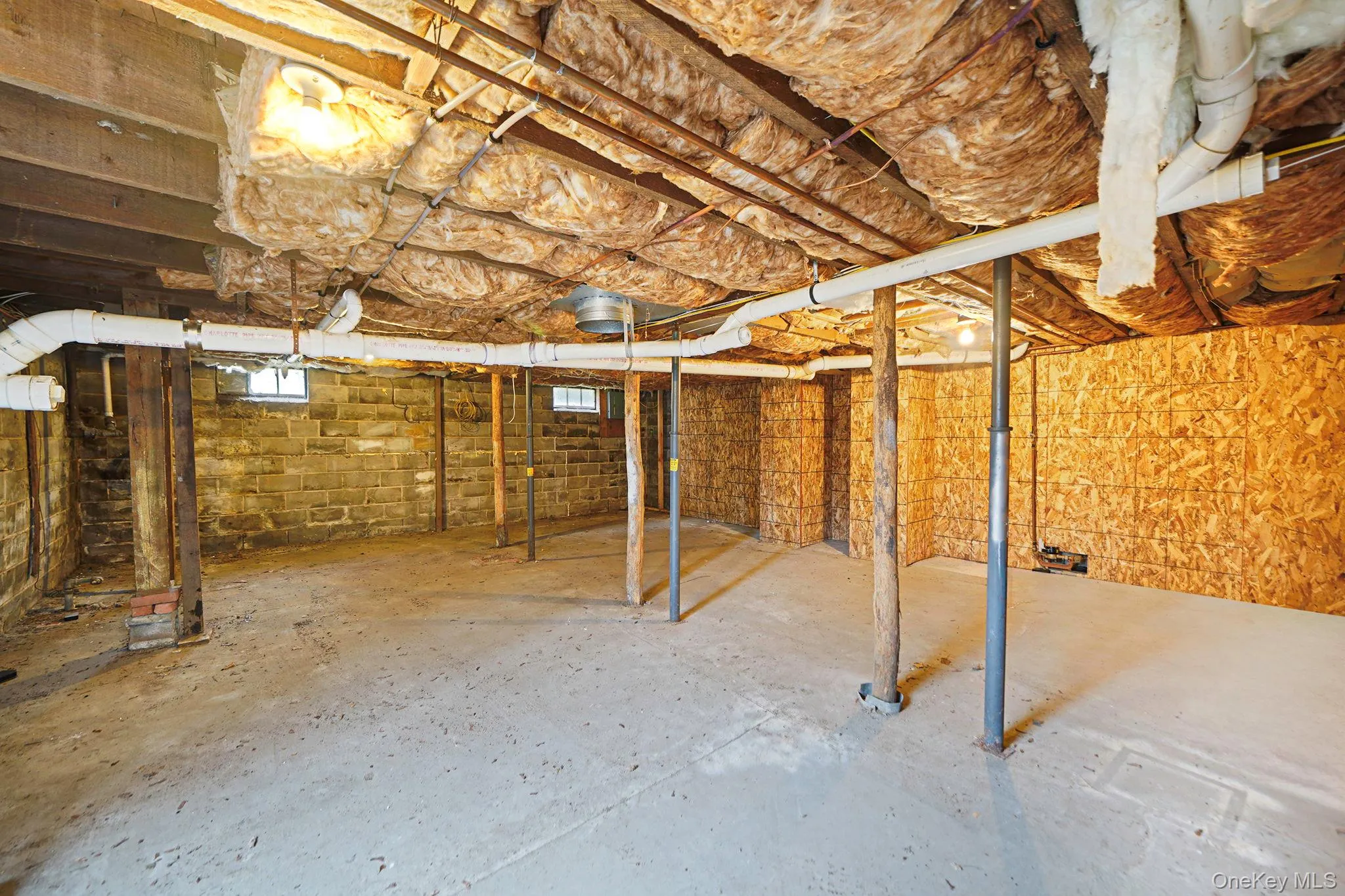 14 Tuttle Avenue, Southampton, NY, 3 Bedrooms Bedrooms, 7 Rooms Rooms,1 BathroomBathrooms,Residential,For Rent,Tuttle,0,1011763 14 Tuttle Avenue, Southampton, NY, 3 Bedrooms Bedrooms, 7 Rooms Rooms,1 BathroomBathrooms,Residential,For Rent,Tuttle,0,1011763